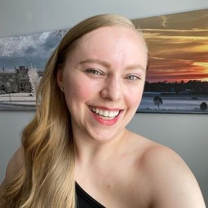 DECLUTTERING TIME! Offer up please!!!